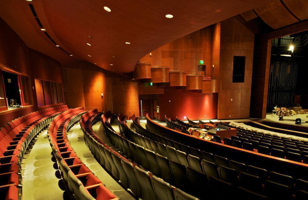 Sitka-High-School-Performance-Center-Auditorium-4-Audience-Chamber