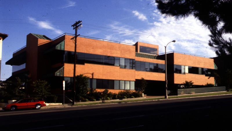 Ventura-Blvd.-Office-Building-1-Exterior